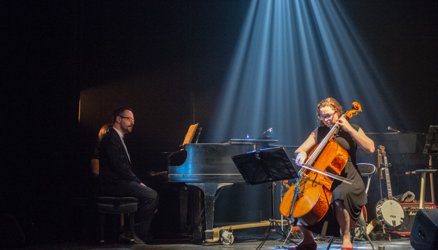 Music-cello player