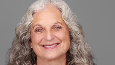 Denise Diamond headshot