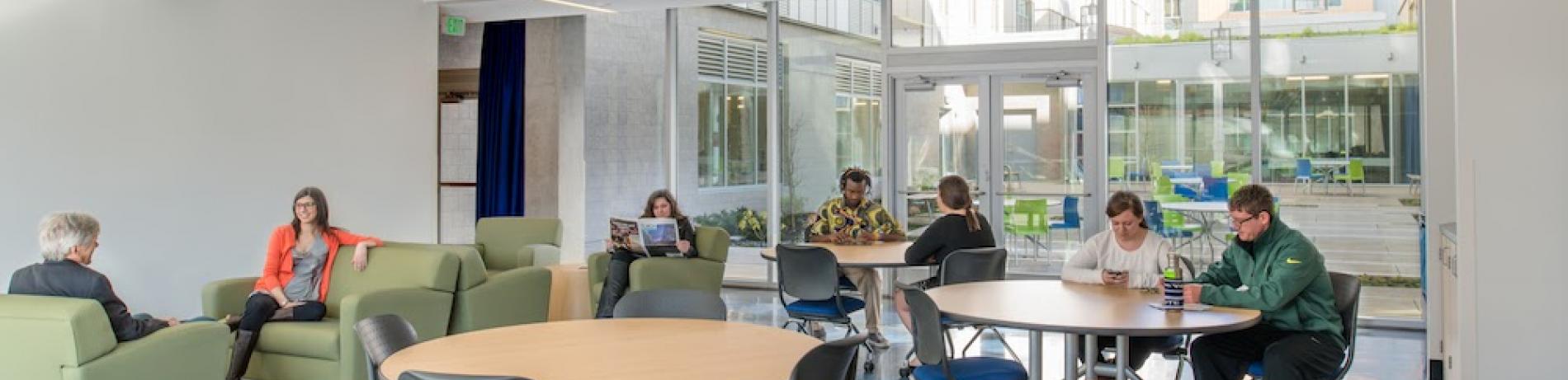 the common area of community college student housing