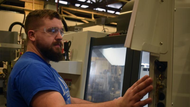  CNC Manufacturing Instructor Charles Nickles