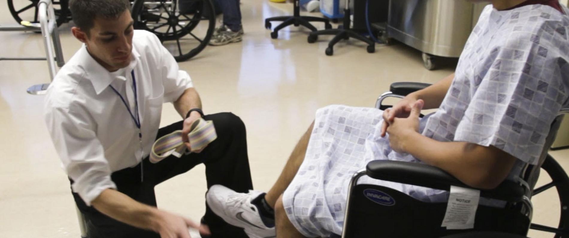 a student at a physical therapy assistant school in oregon