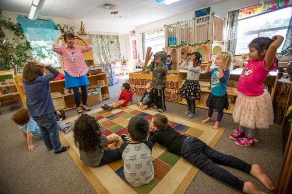 photo of children in Lane Child and Family Center